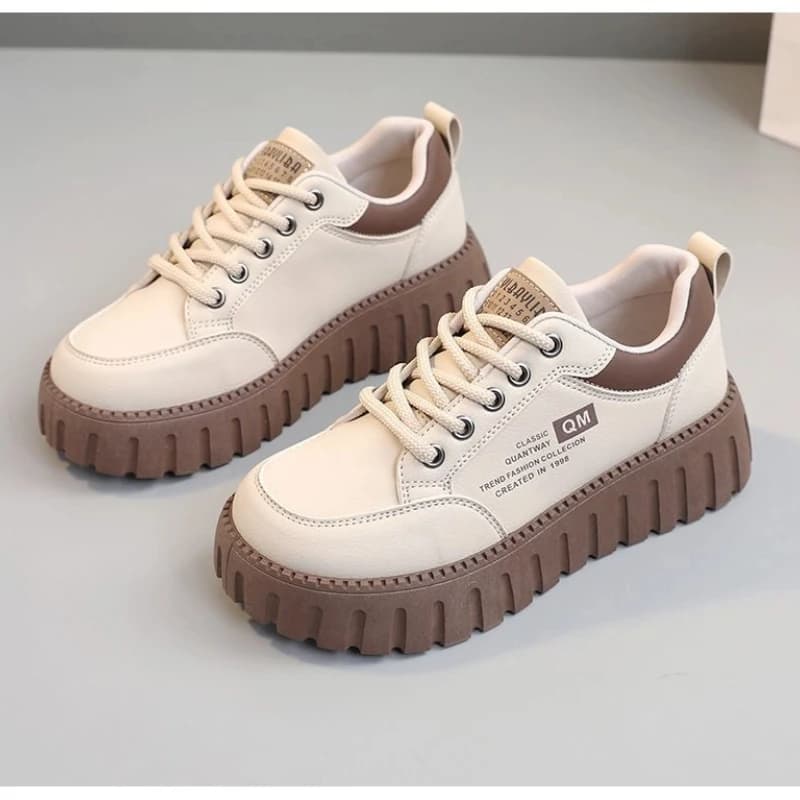 New 2025 Spring and Summer Table Shoes with height rise Women casual shoes Women's sneakers Non-slip white sneakers for women
