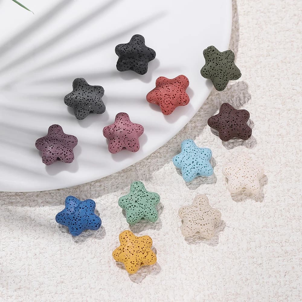 1 pezzo di pietra naturale di roccia vulcanica a forma di stella a cinque punte con foro incrociato per la creazione di gioielli, accessori per collane, braccialetti fai da te