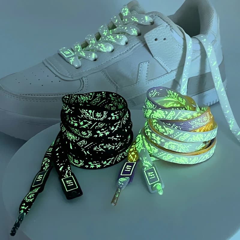 4 pezzi luminosi AF1 lacci combinazione creativa bagliore notturno lacci e decorazione di scarpe scarpe da ginnastica piatte lacci scarpe accessori