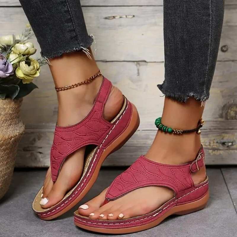 Nuovo 2025 cintura con fibbia stile romano sandali traspiranti femminili sandali da donna scarpe estive scarpe leggere con plateau open toe