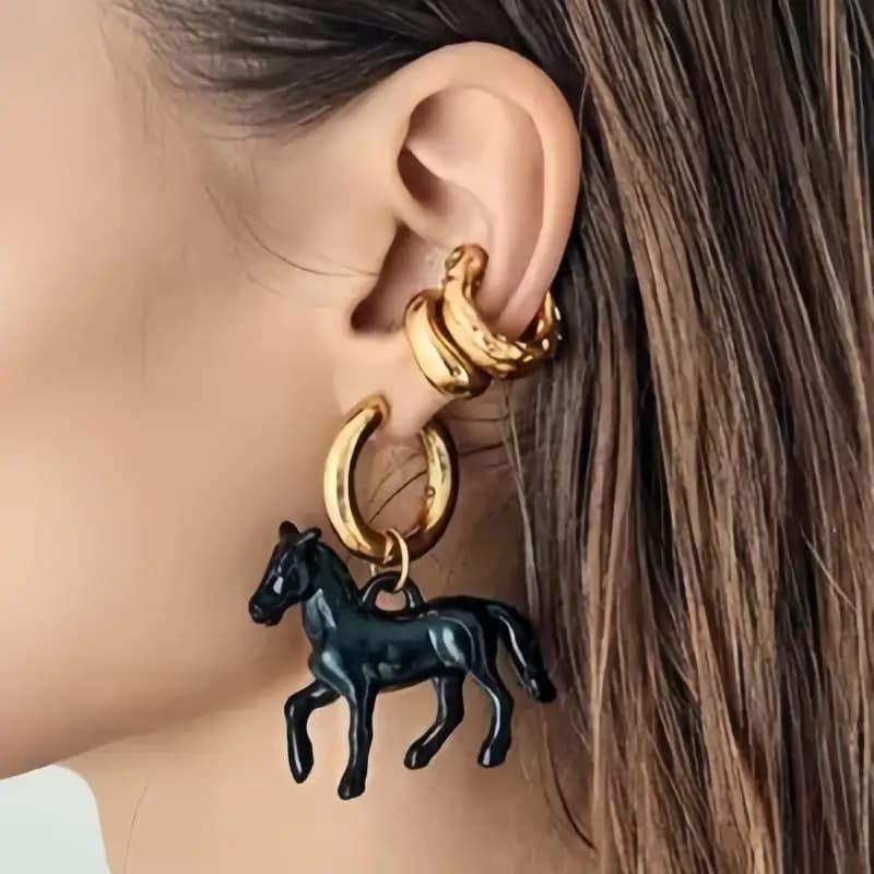 Orecchini pendenti a forma di cavallo stereoscopico esagerato per donna, orecchini creativi a forma di animale carino, gioielli di charme, regalo di Capodanno