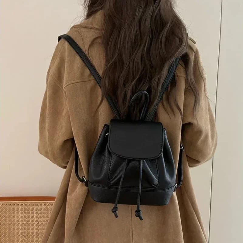 Zaini moda piccoli Borse da scuola per ragazze universitarie Borsa a tracolla da donna in pelle Pu Borsa carina con patta per borse da donna