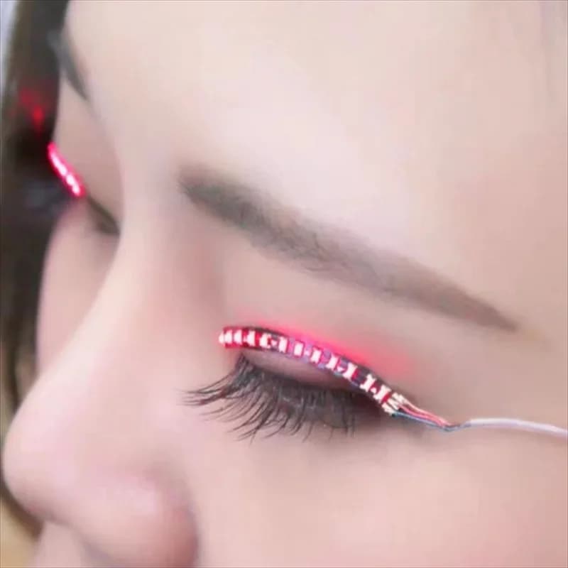 1 pair of fake LED eyelashes, makeup eyelashes, waterproof, bright, charming, charming, parties, club, bar, Halloween, Christmas, New Year