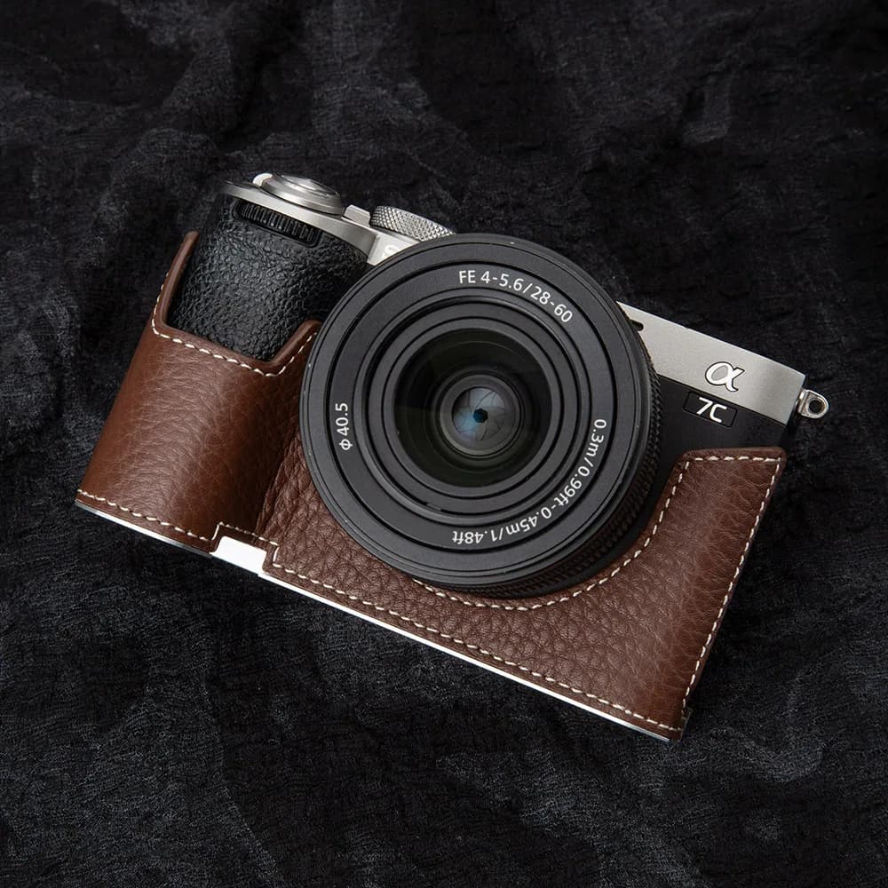Custodia per fotocamera in vera pelle vintage A7CM2 ILCE-7CM2 Protezione per fotocamera in pelle semi-avvolgente per custodia Sony Alpha 7C II con base in metallo