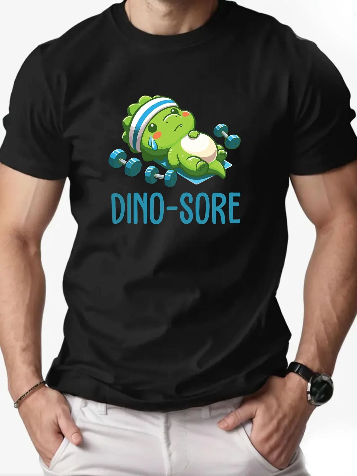 T-shirt a maniche corte da uomo Cute Dino Sore Cartoon Dinosaur Fitness Stampa grafica Tema di sollevamento pesi Casual Streetwear Top