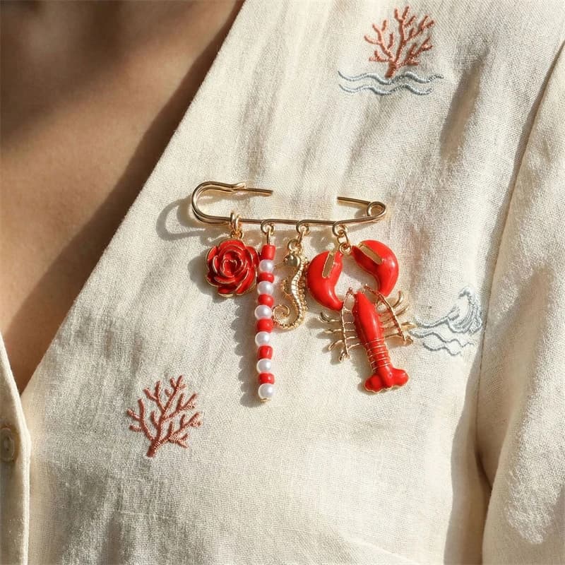 Spilla Creativa Divertente a Forma di Aragosta Rossa, Cavalluccio Marino, Rosa, Boccale di Birra, Pesce in Metallo, Conchiglia, Perla, Spilla di Sicurezza, Gioielli Estetici Y2K da Spiaggia