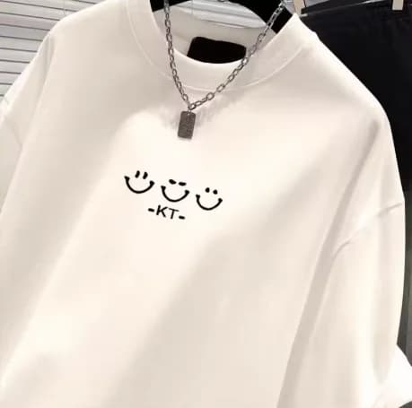 Simple trend, printed men's T-shirt, loose and fashionable, suitable for daily casual wear. Suitable for both men and women.