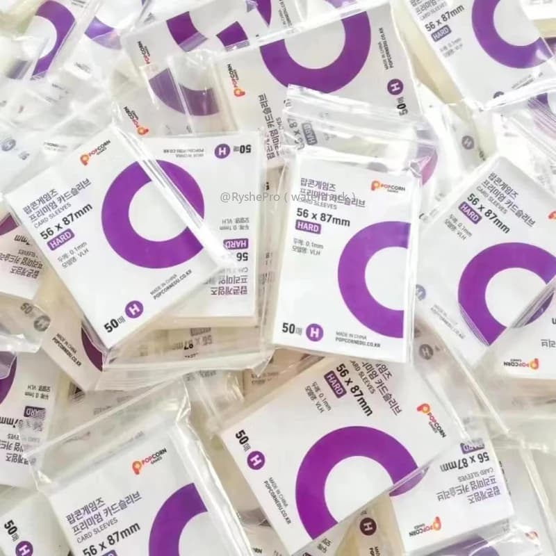 Buste per carte trasparenti da 50 pezzi Pellicola protettiva per carte da 20 denari compatibile con giochi da tavolo di dimensioni standard per MTG Pokemon Lorcana