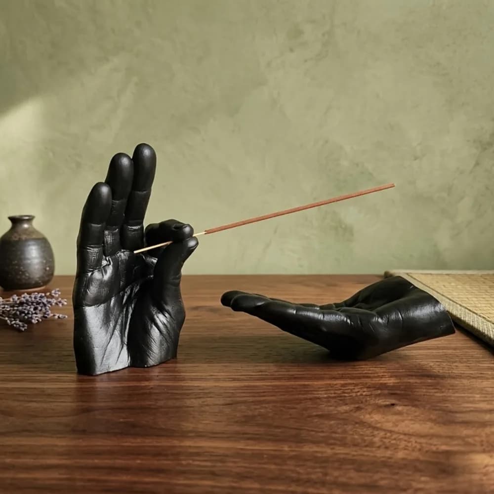 Resin Palm Shape Incense Holder Simulated Decorative Incense Stick Holder Quaint Gesture Aromatherapy Incense Censer Yoga Room