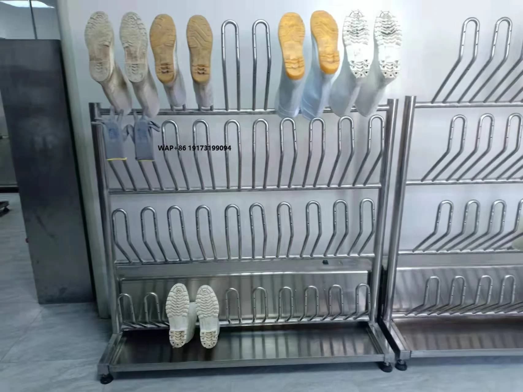 Asciugascarpe Elettrico Industriale con Armadio per Scarpe, Sterilizzatore a Ozono per Stivali da Sci e Igiene, Ideale per Mattatoi