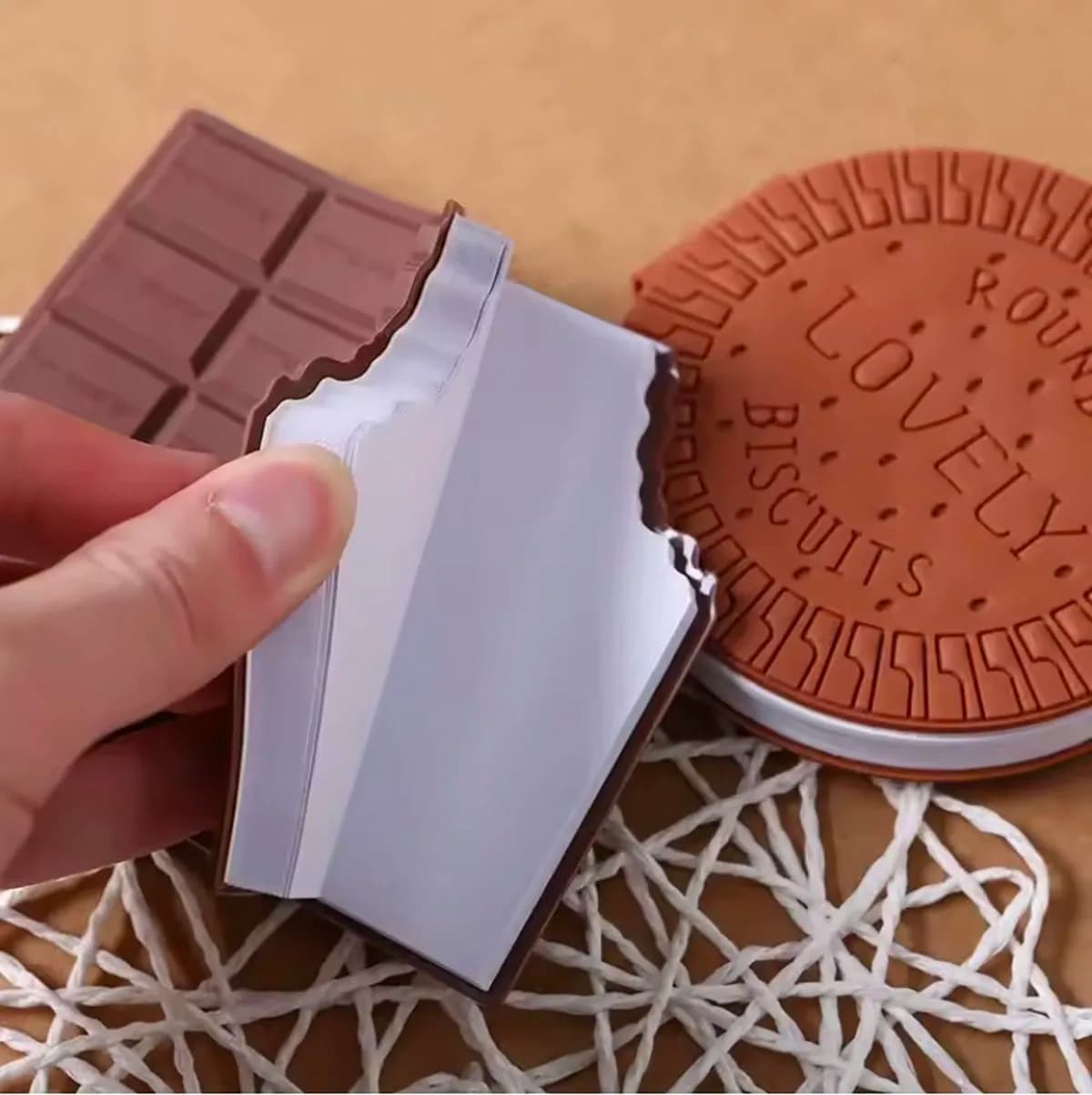 1pcs Cookie Memo Book Creative Stationery Notebook Chocolate Fragrance Notebook Mini Portable Notepad Funny Cute School Supply