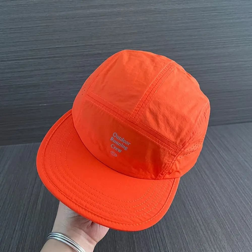 Cappellino da Baseball Casual a 5 Pannelli con Contrasto di Colore, Asciugatura Rapida, Lettera Ricamata, Leggero, Traspirante, Unisex
