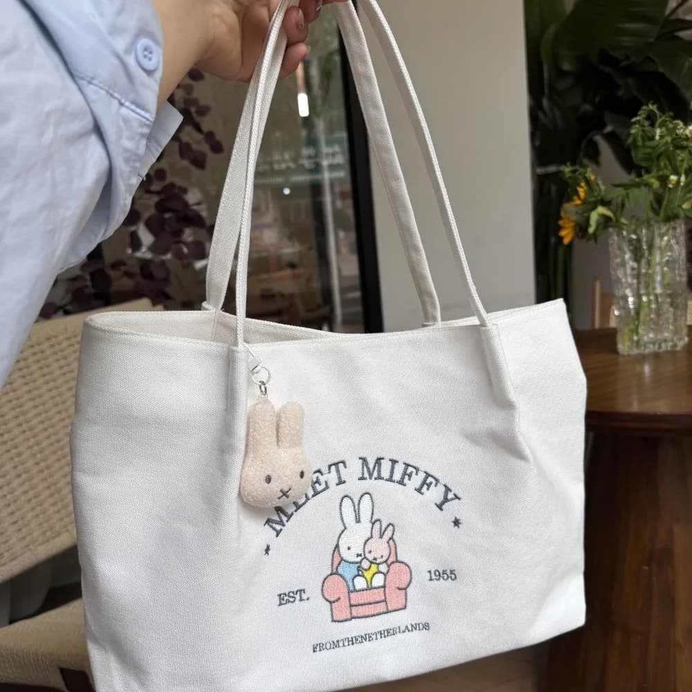 Borsa a Tracolla in Tela Grande Capacità Miffy Ricamata, Borsa Portaoggetti Versatile e alla Moda, Regalo Kawaii