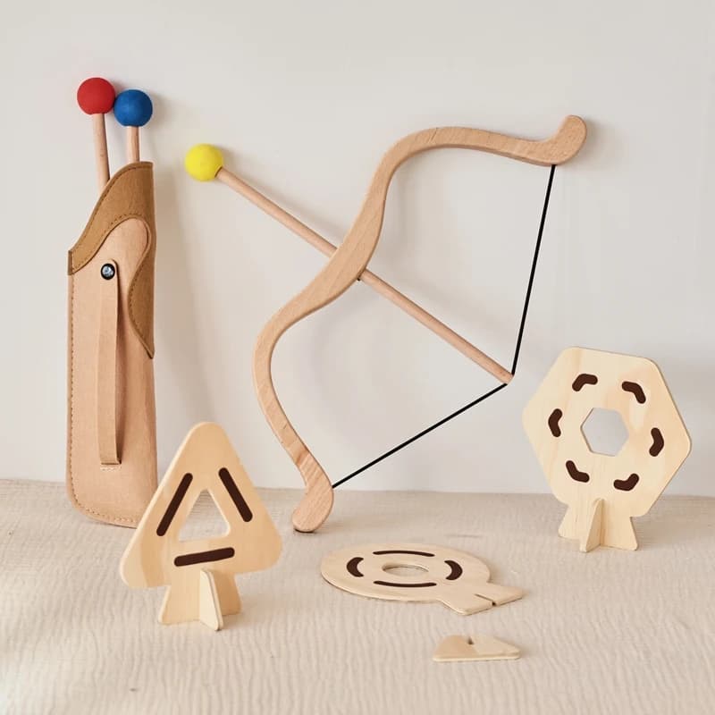 Giocattoli per sport all'aria aperta per bambini con 3 frecce a ventosa 3 bersagli Set di arco e frecce per bambini Giocattolo per tiro con l'arco in legno Movimento fine delle dita del bambino
