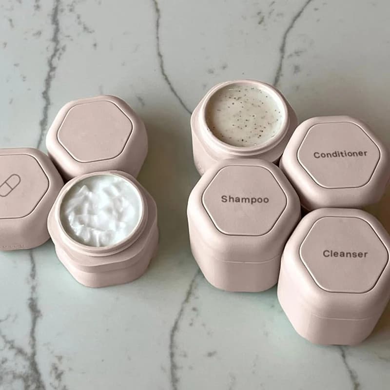 Nuovo Set da 3 Dispenser Cosmetici Magnetici Portatili, Contenitori Impilabili per Viaggio, Organizzatore per Crema Viso e Protezione Solare