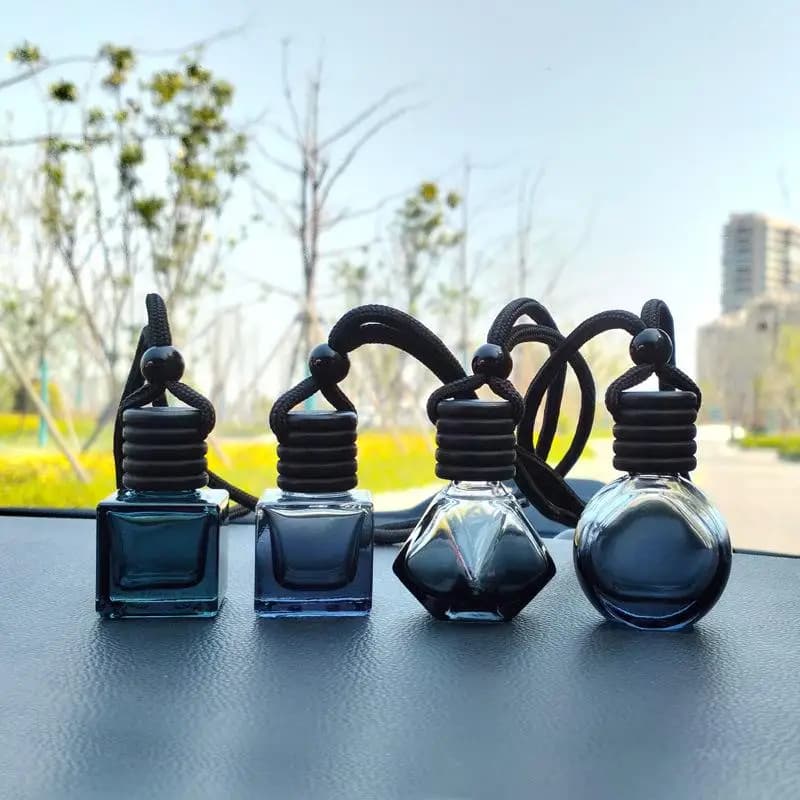1Pc Cinque Line Tappo Nero Olio Essenziale Bottiglia Vuota Ciondolo Auto Montato Profumo Ciondolo Fragranza Diffusore di Olio Interni Auto