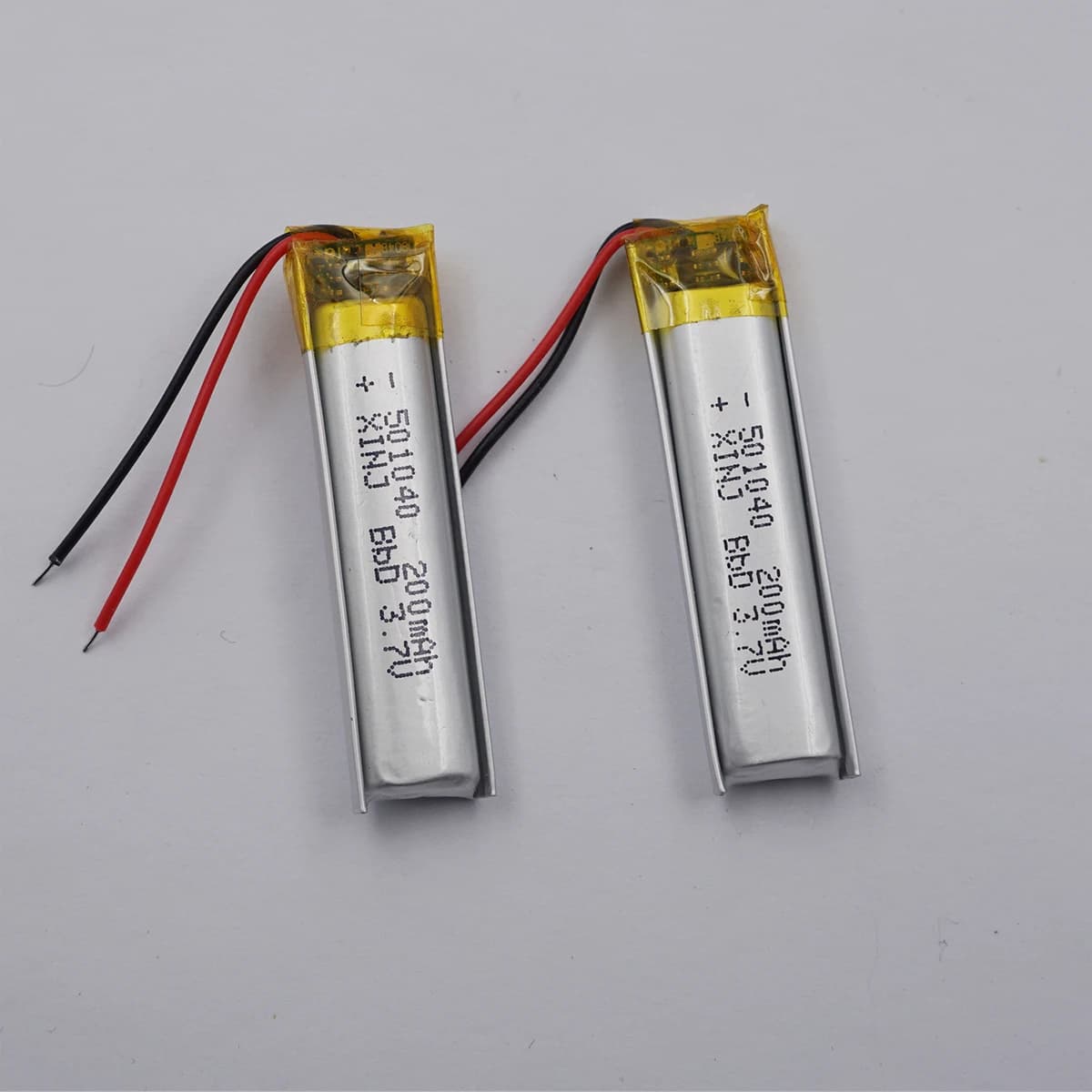 2pcs 3.7V 200 mAh Rechargeable Polymer Li-Po Battery 501040 for Bluetooth Speaker Headphones GPS Sat Nav Recording Pen 051040