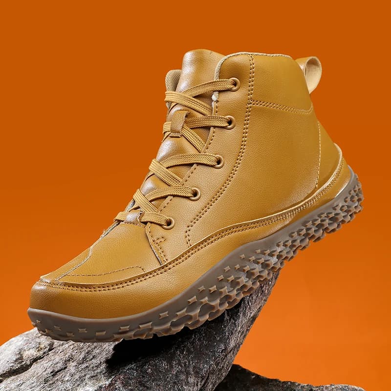 Outdoor Men Walking Hiking shoes Breathable Leather Wide Toe Barefoot Boots Winter Warm Snow Cotton Boots New Casual Sneakers
