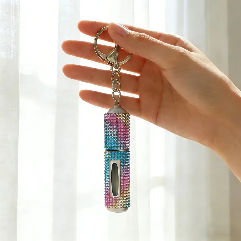 Luxury Keyring with 10ml Perfume Bottle in Strass, Portable Spray, Colorful Keyring Ring, Ornament for Women and Men, Gift Idea