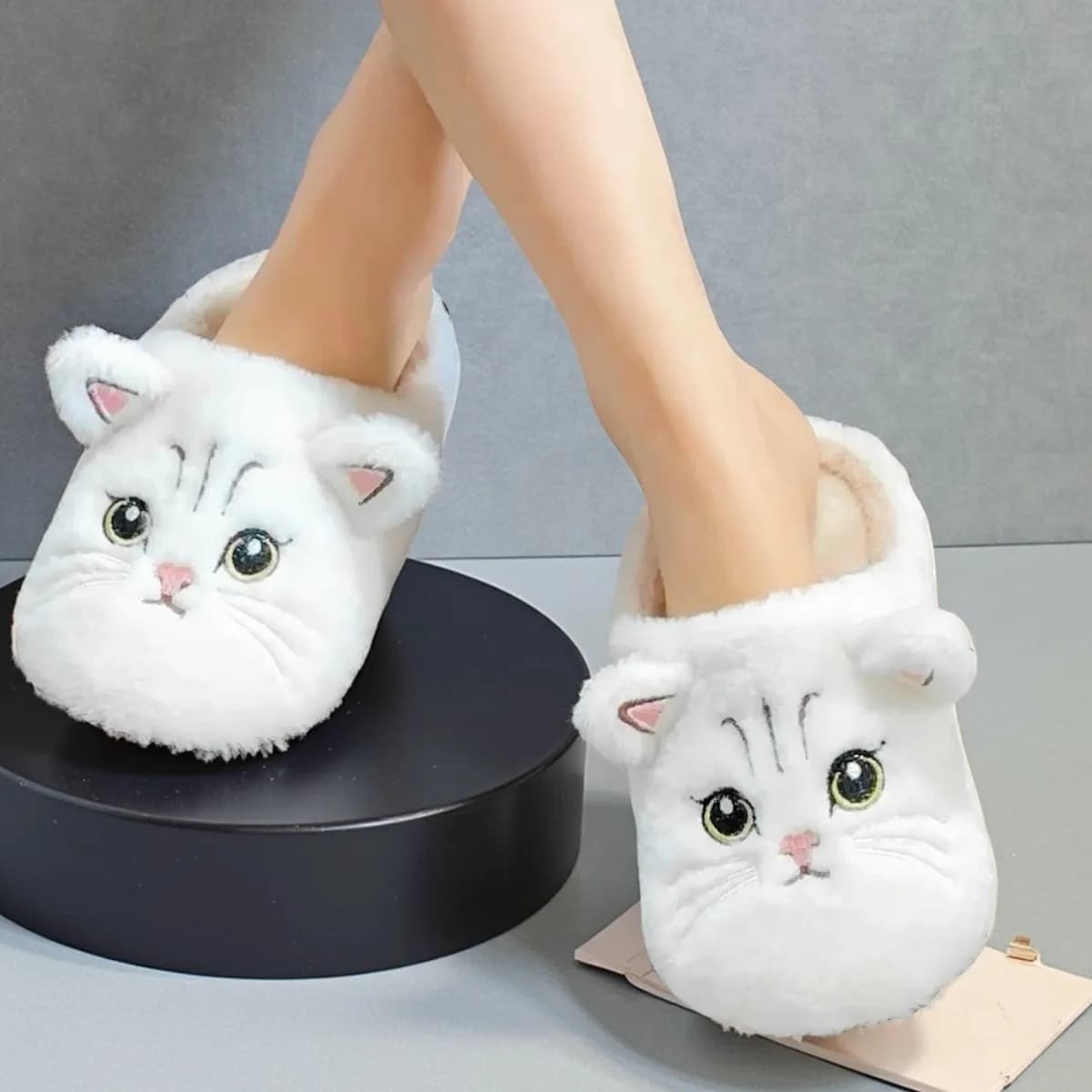 Pantofole divertenti per gatti con spedizione veloce 24 ore su 24 per adulti diapositive pelose invernali paio di scarpe da casa 46 47 pantofole calde per gattini animali da donna rosa