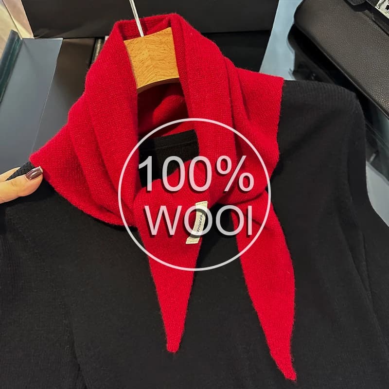 British Korean Triangular Scarf Niche 100% Wool Triangle Scarf Women Head Scarf Knitted Shawl Winter Warm Poncho Echarpe