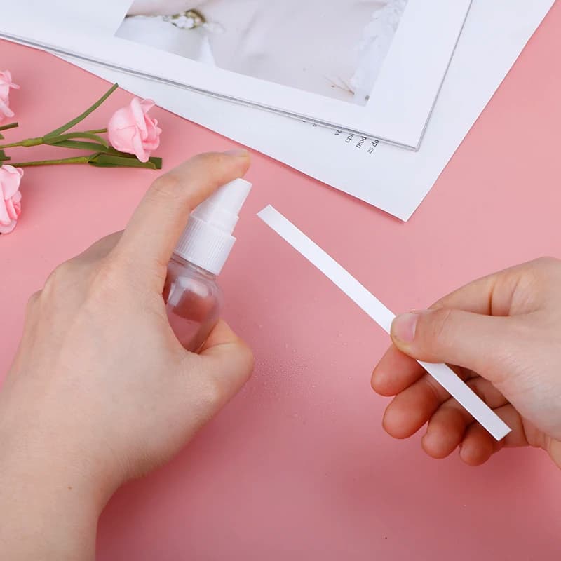 Strisce reattive piatte per aromaterapia da 100 pezzi 137 * 7 mm - Carta usa e getta per campionamento di oli essenziali e profumi