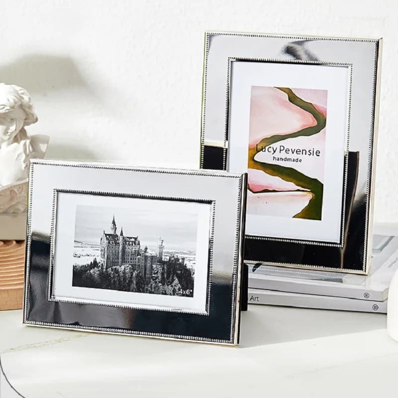 Metal Picture Frame Stylish Modern Silver 6 7 10 Inch Frame Elegant Photo Frame, High-Quality Artwork Frame Home Decor