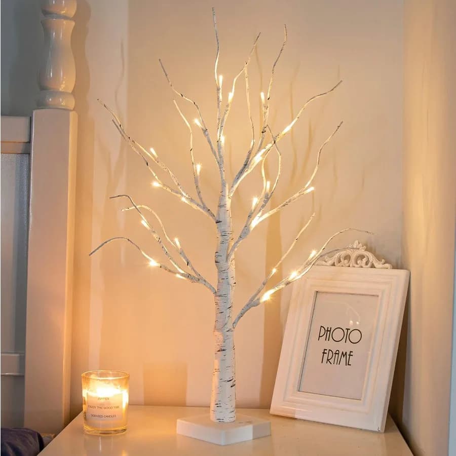 Centrotavola natalizio: albero artificiale di betulla da 60 cm con luci LED bianco caldo, timer a batteria, per interni domestici