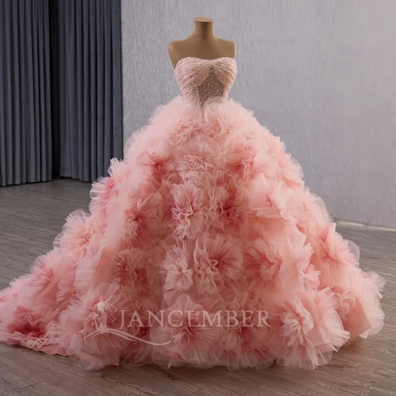 Abito da ballo rosa lucido Abiti Quinceanera con spalle scoperte Paillettes Perline Tull a strati di cristallo Festa di compleanno Abito dolce 16 Vesti
