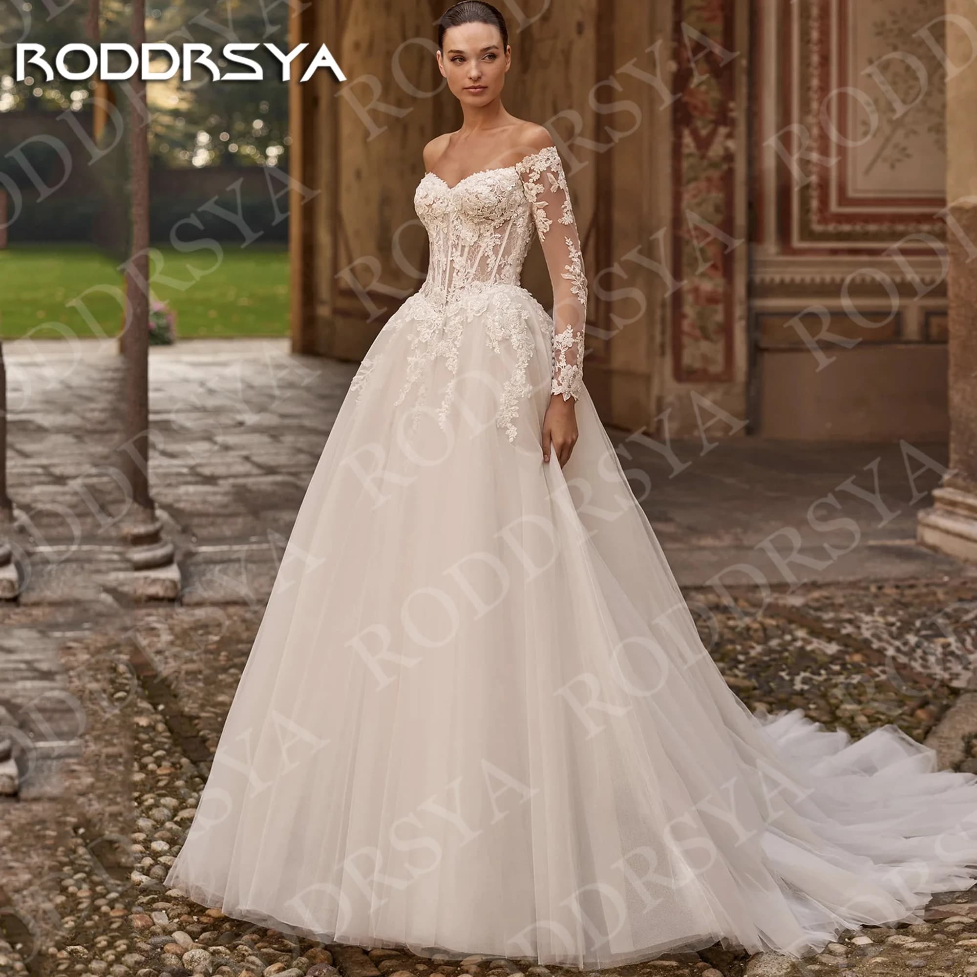 RODDRSYA Abito da sposa senza spalline a maniche lunghe da donna romantico linea ad A con applicazioni in pizzo in tulle personalizzabile Abito da sposa a manica lunga senza cinturine donna romantico una linea tesoro p