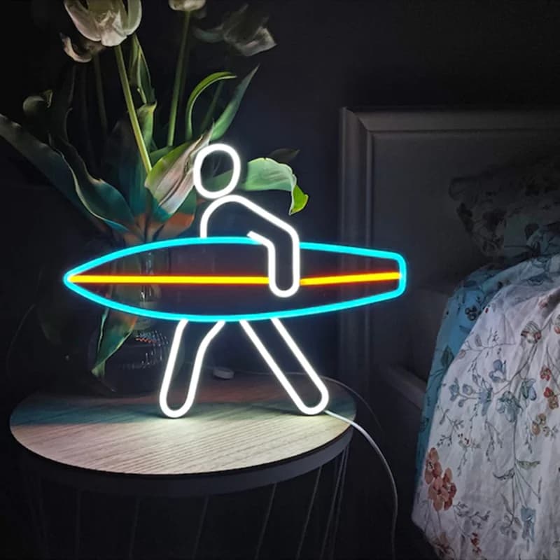 Insegna al Neon Surfman personalizzata, insegna a Led da Surf, insegna per tavola da Surf, decorazione da parete per surfista, decorazione da parete per Surf, regalo per surfista, amante dell'oceano