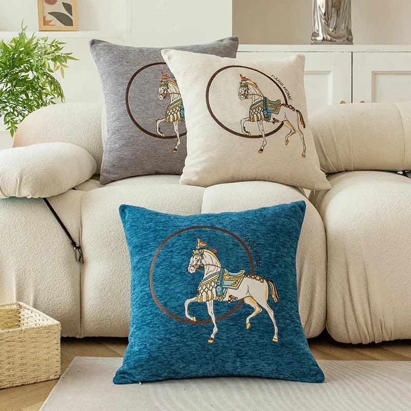 Pack of 1 cushion cover with 45 cm horse, pillow covers for modern sofas with luxury horse embroidery