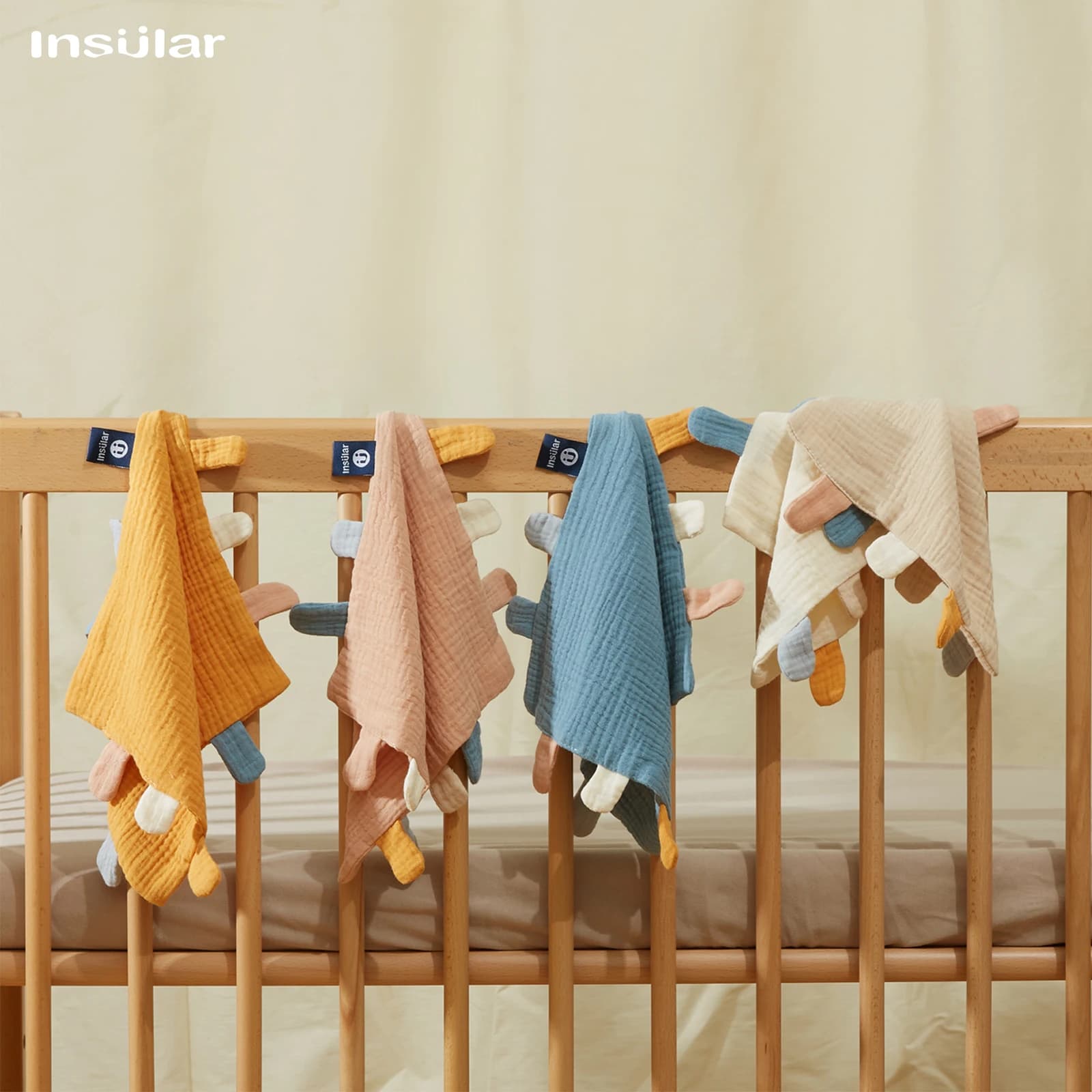 Asciugamano per Neonati in Morbido Cotone, Giocattolo Calmante e Dentifricio, Copertina per Dormire e Coccolare con Etichette Colorate, Regalo per Neonati