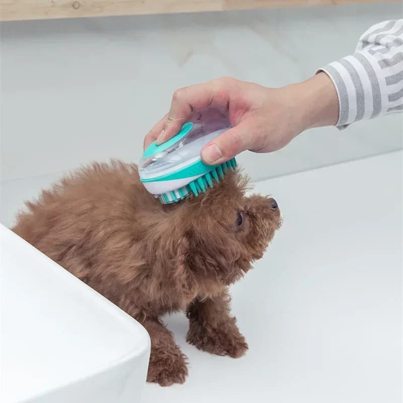 Spazzola in silicone per pulizia, toelettatura, shampoo, massaggio, depilazione di cani e gatti nel 2021 Bagno per cani da compagnia e doccia SPA
