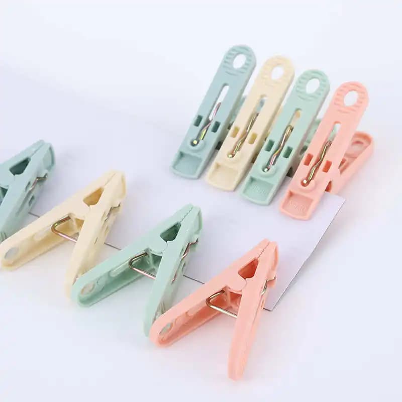 Plastic Clothesline Clips with Chain Underwear Socks Windproof Home Use Clips Stainless Steel Material Storage Organizer