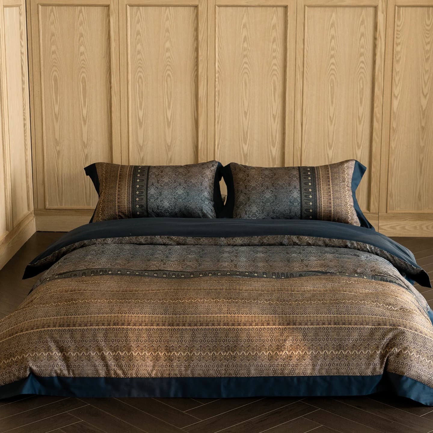 Set di Biancheria da Letto Vintage Boho Geometrico di Lusso in Lyocell e Cotone Morbido Setoso, Copripiumino, Lenzuolo Piatto/Con Angoli e Federe 4 Pezzi