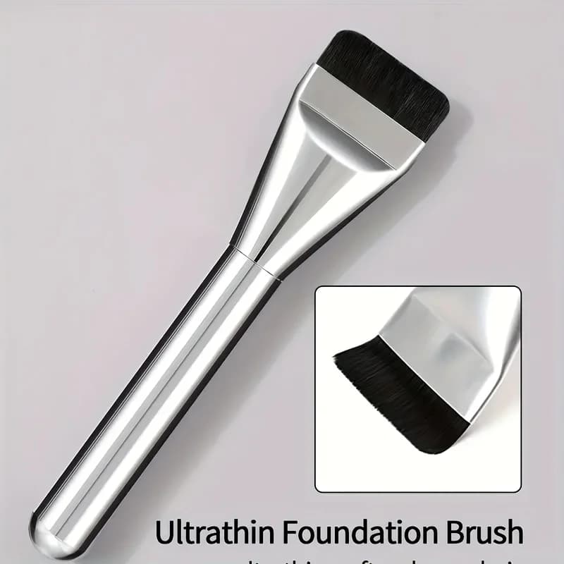 New lightweight facial contour brush Flat head facial mask brush mixed with foundation cream makeup brush