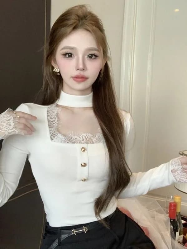 Elegant Lace Splice Long Sleeve T-Shirt Luxury Style Hanging Neck Design Unique And Exquisite Top for Women City Walk Commute...