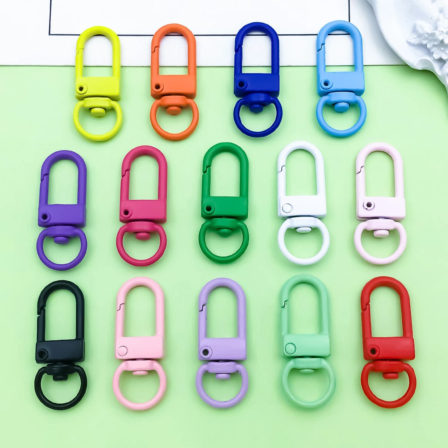 20pcs 12x32mm Alloy Oval Door Lock Swivel Snap Hooks Keychain Clasp For DIY Jewelry Bag Charm Key Ring Making Findings