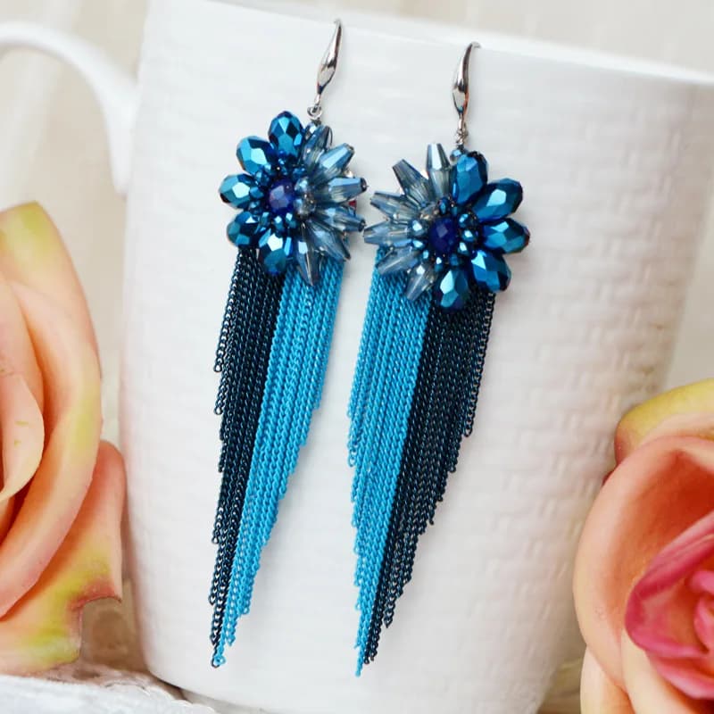Rice bead earrings Tassels Crystal Flowers Bohemia Pattern Hand weaving Alloy Female Fashion Simplicity Beaded earrings