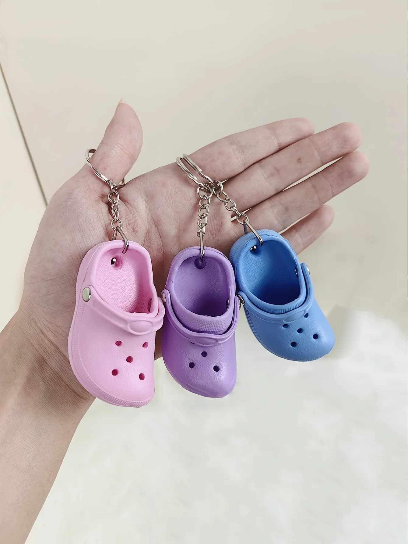 Portachiavi a Forma di Scarpa Carini in Confezione Multipla per Donne, Uomini e Bambini, Mini Portachiavi per Auto, Borse, Zaini, Regali di Compleanno