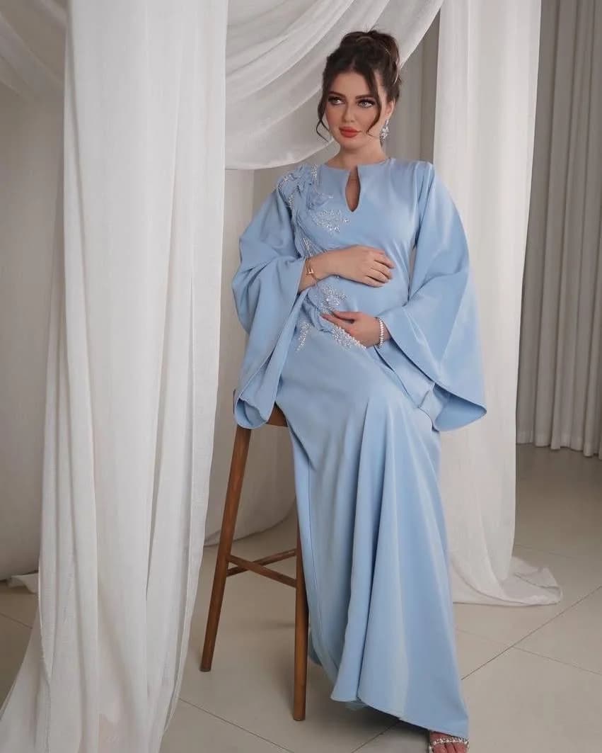 Abiti da ballo a trapezio con paillettes Abiti da sera blu con volant alla moda a sirena Abiti da festa di nozze eleganti personalizzati Arabia Saudita