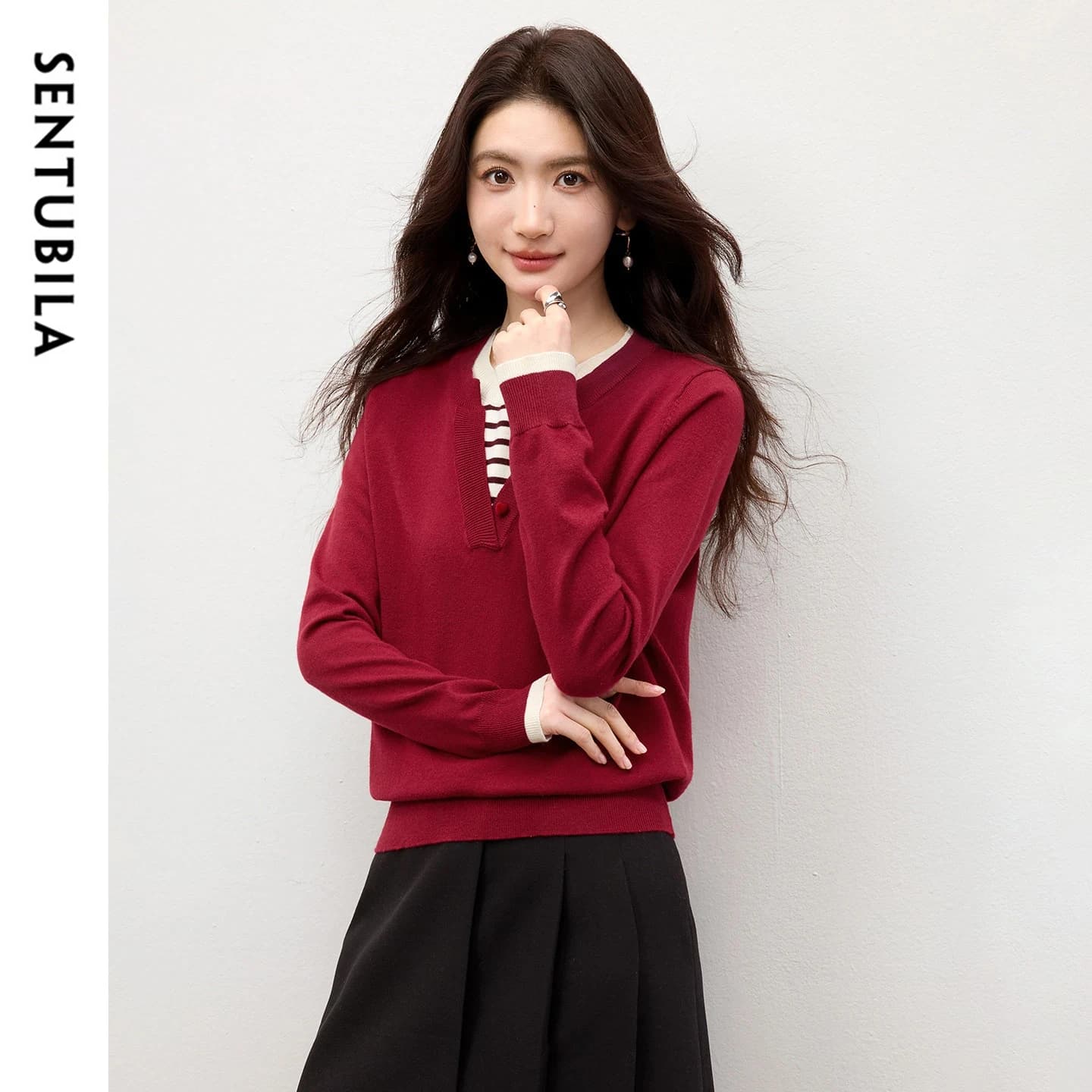 Maglione da Donna SENTUBILA 2026 a Doppio Strato con Scollo a V e Inserti a Righe in Misto Lana, Top Casual Primaverile da Donna W61EC5976