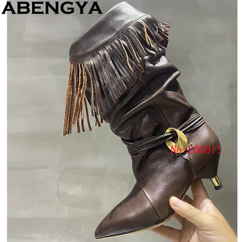 Taglia 35-42 Stivaletti da donna in pelle scamosciata di mucca con punta a punta e nappa Donna Tacco a gattino Stivali con tacco sexy Scarpe eleganti autunno inverno