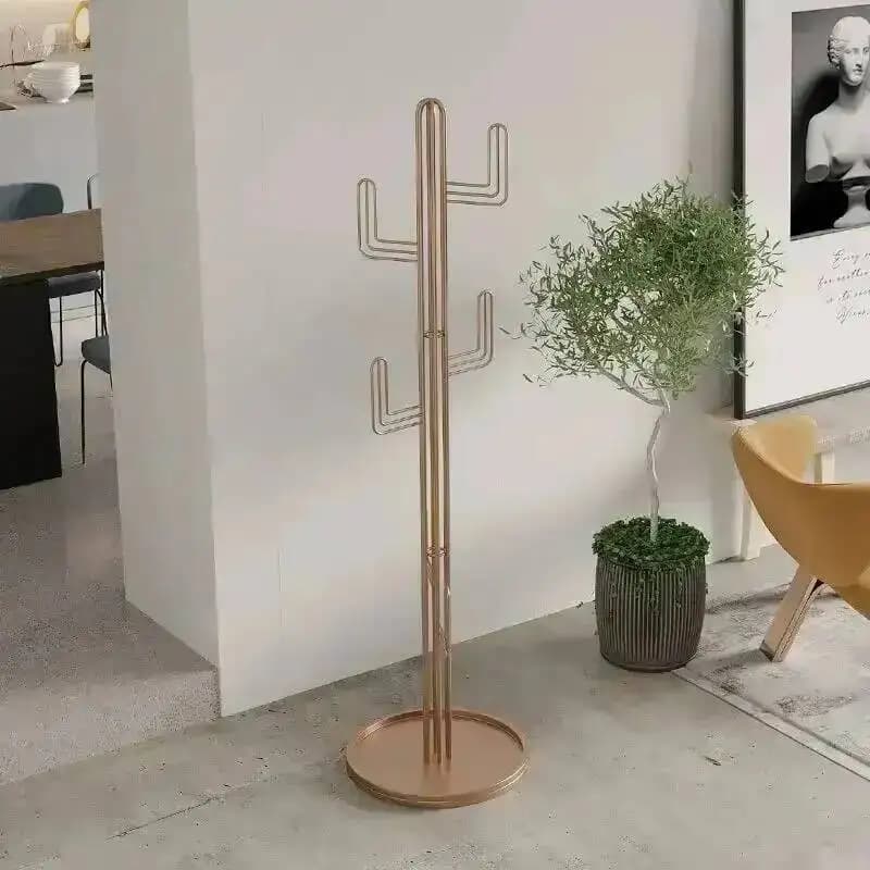 Appendiabiti da terra Nordic Creative Cactus per soggiorno e camera da letto, appendiabiti angolare di lusso leggero, portaoggetti per la casa
