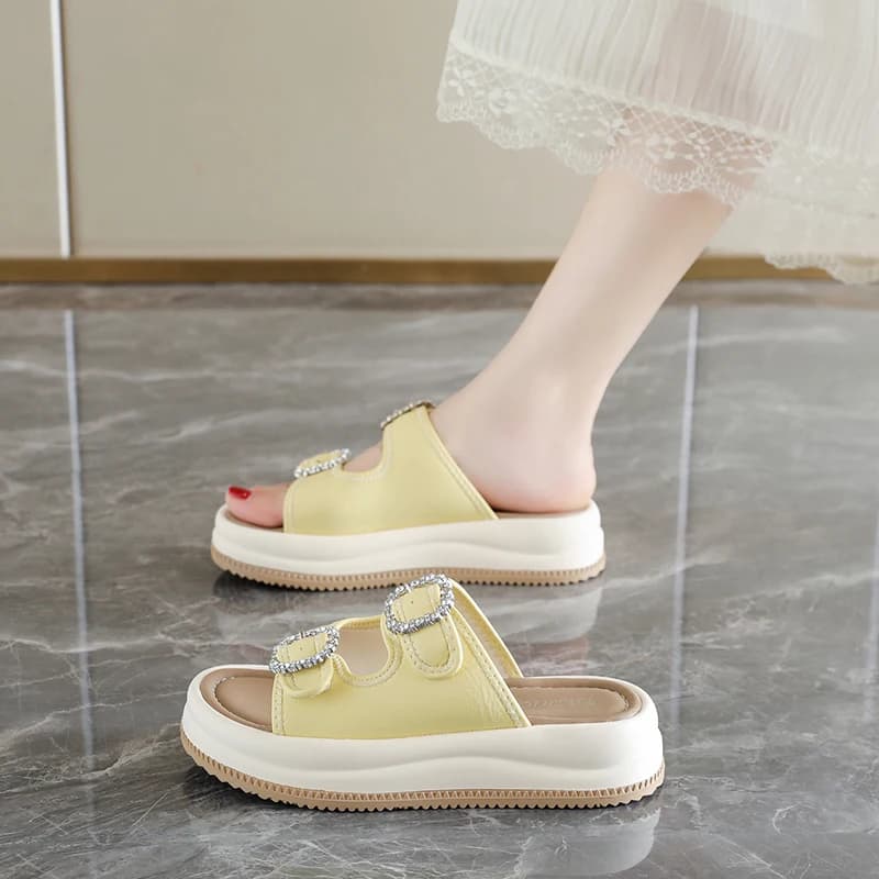 Lightweight Portable Ladies Slippers Flexible Support Base Family Indoor Outdoor Casual Shoes
