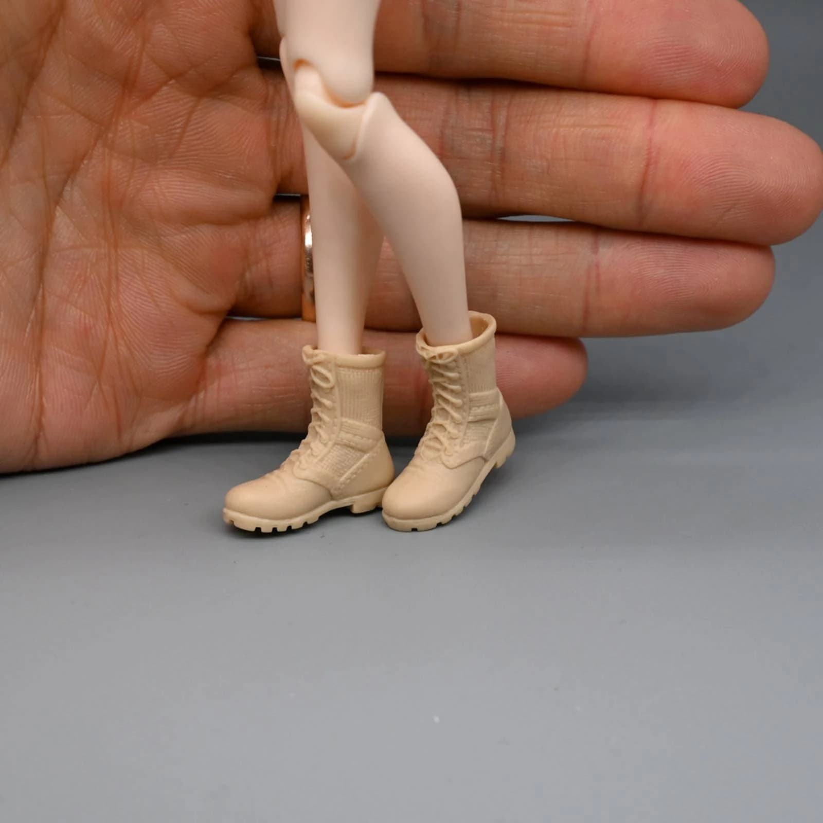 Mini Stivali da Combattimento in Miniatura con Lacci, Scarpe per Action Figure, Calzature con Suola, Leggere