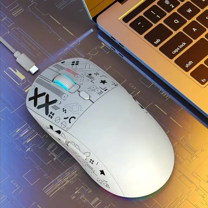NUOVO Mouse da Gaming 2026 Cablato e Wireless 2.4G Bluetooth, Nuovo Modello con Batteria da 650mAh, 500 Milioni di Click, fino a 4000 DPI