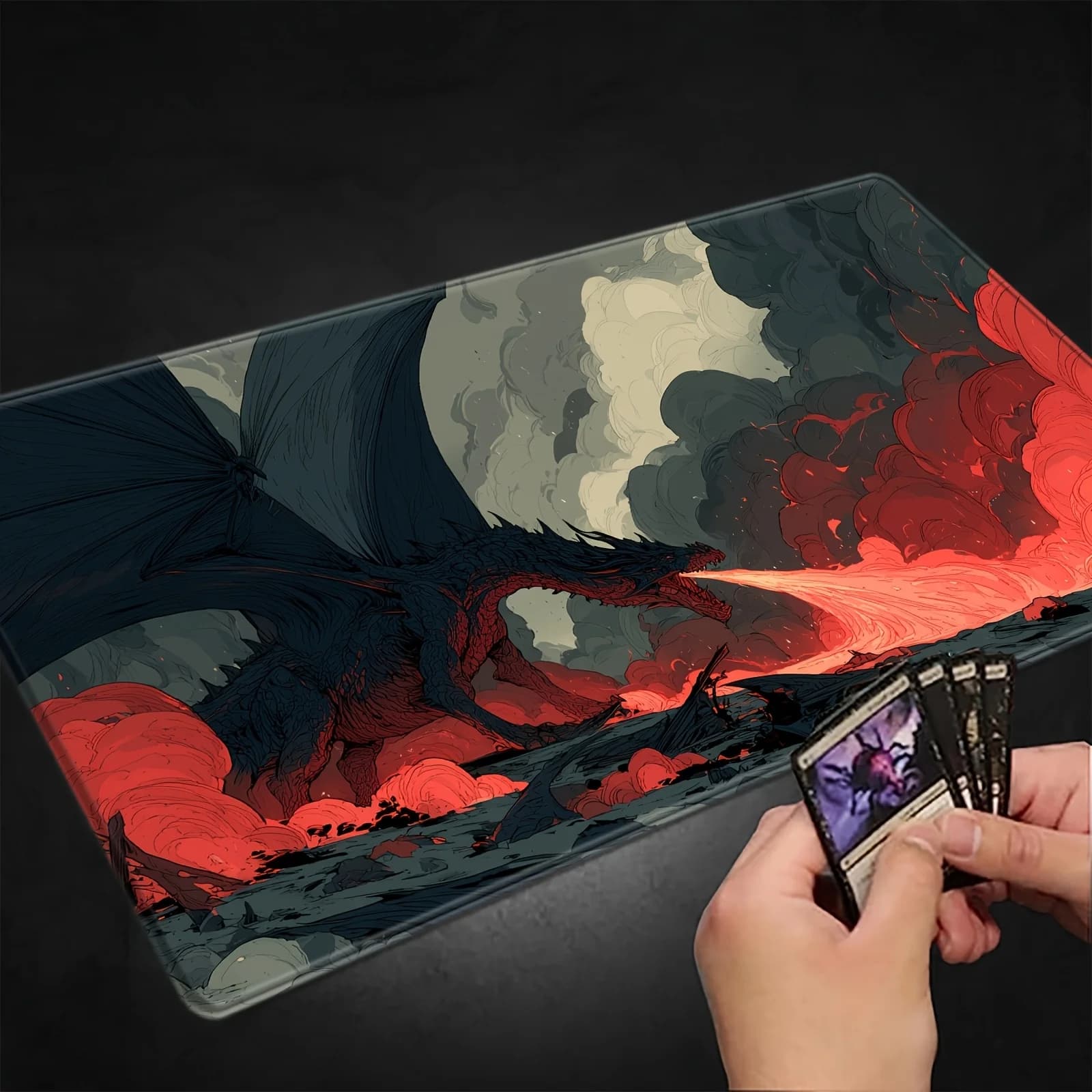 Tappetino in Gomma con Design di Drago di Fuoco Scuro, Compatibile con Giochi di Carte Collezionabili TCG/MTG/CCG/RPG