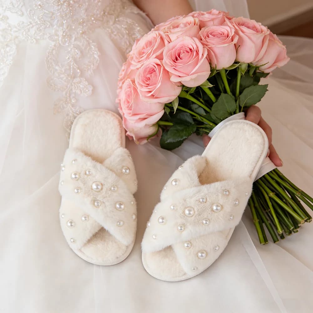 1 paio di perle sposa per essere pantofole di peluche forniture per il giorno del matrimonio addio al nubilato pantofole da damigella d'onore souvenir regalo per addio al nubilato